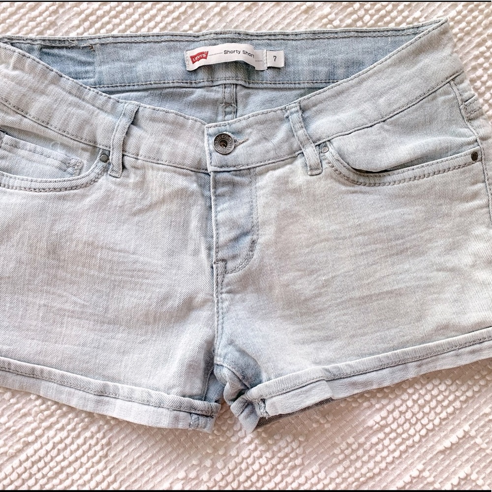 Levi's shorts
